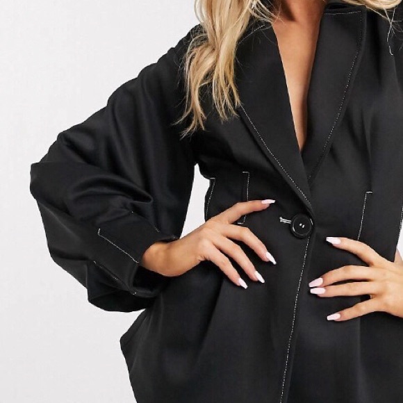 ASOS • Black Fitted Jacket with Balloon Sleeves & White Thread Trim - Picture 4 of 15